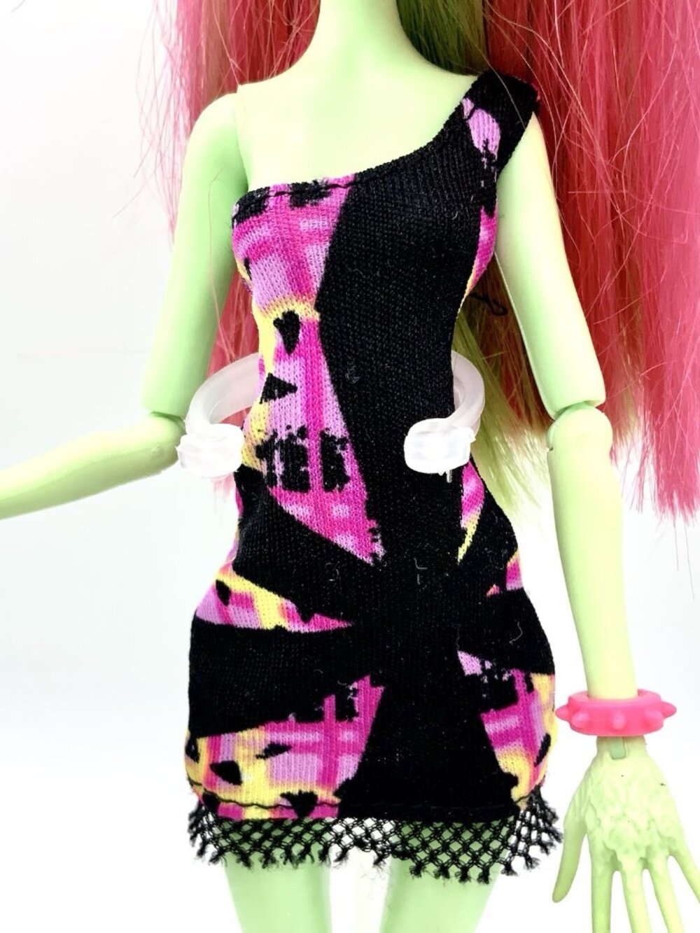 Monster High Music Festival Venus McFlytrap Doll Mattel Outfit Shoes Accessories - Picture 3 of 12